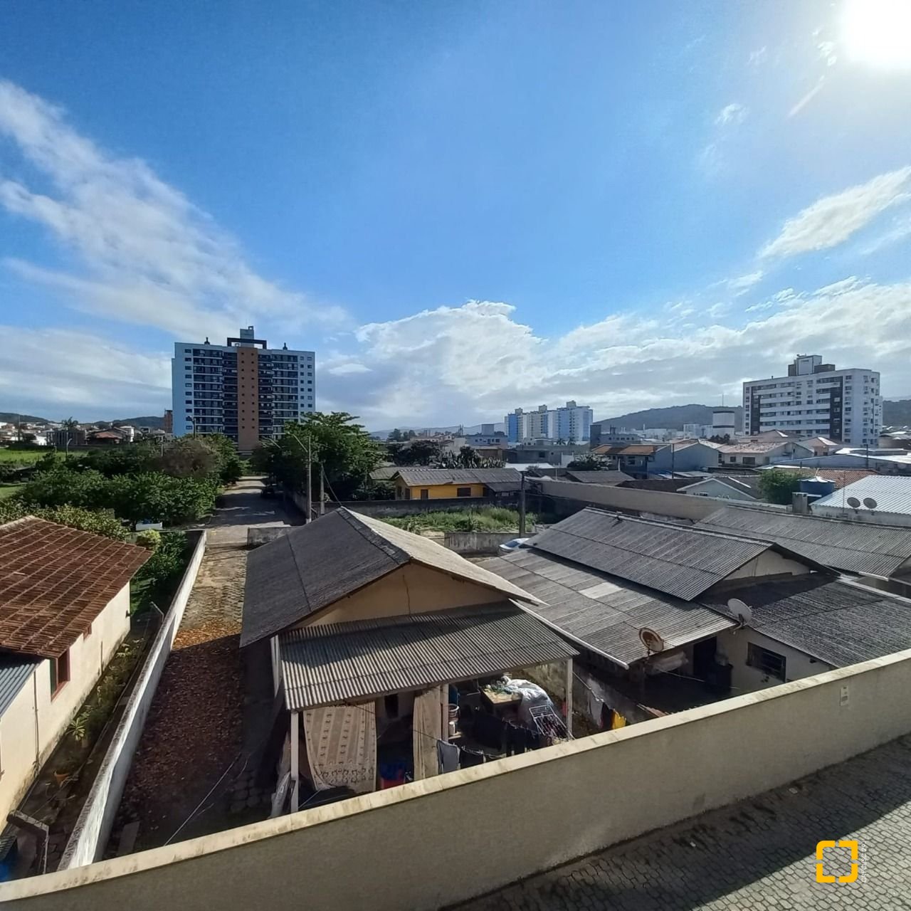Apartamento com 55m², 2 quartos, 1 garagem, no bairro Areias em São José