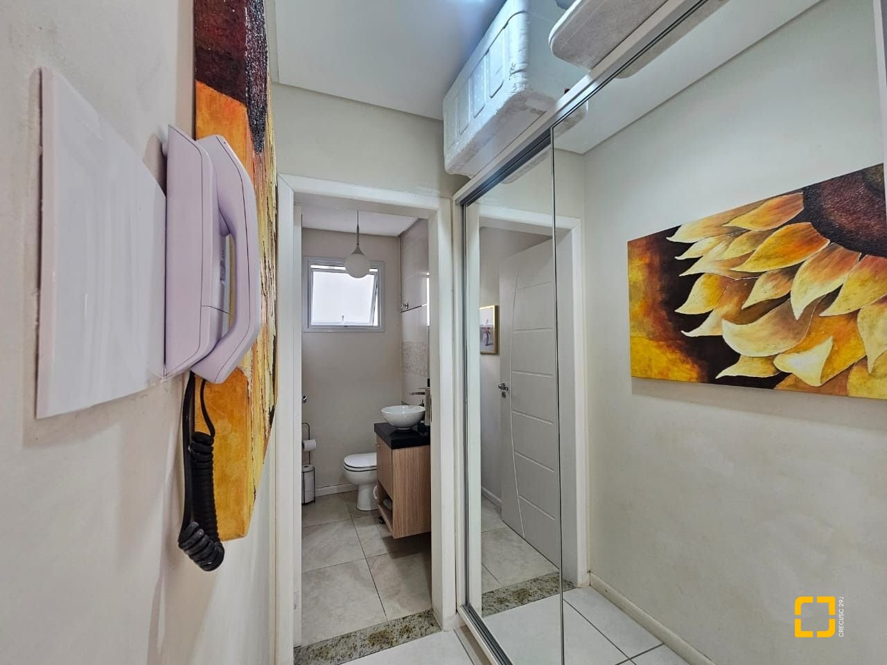 Casa com 220m², 4 quartos (sendo 1 suíte), 3 garagens, no bairro Bom Abrigo em Florianópolis