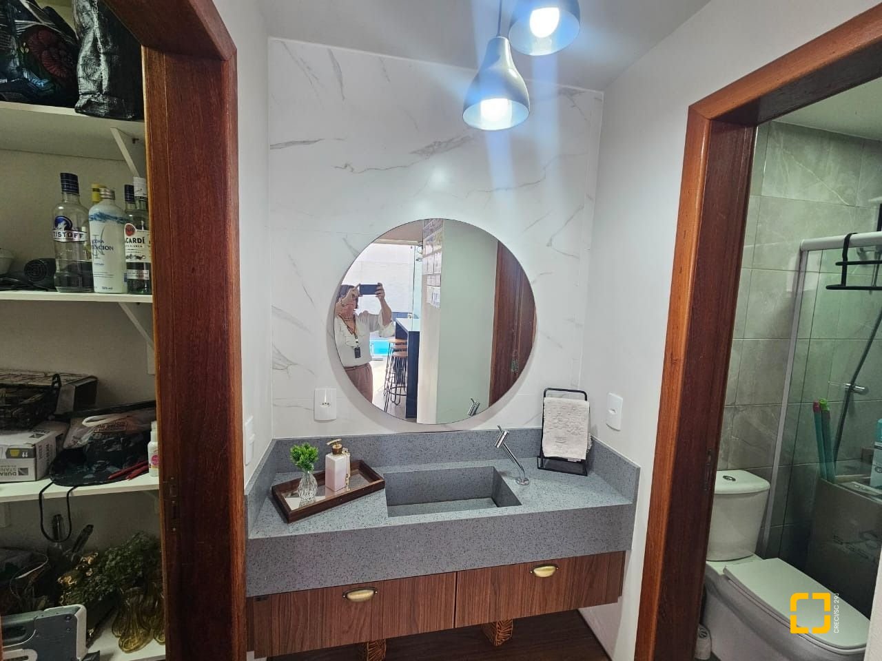 Casa com 220m², 4 quartos (sendo 1 suíte), 3 garagens, no bairro Bom Abrigo em Florianópolis