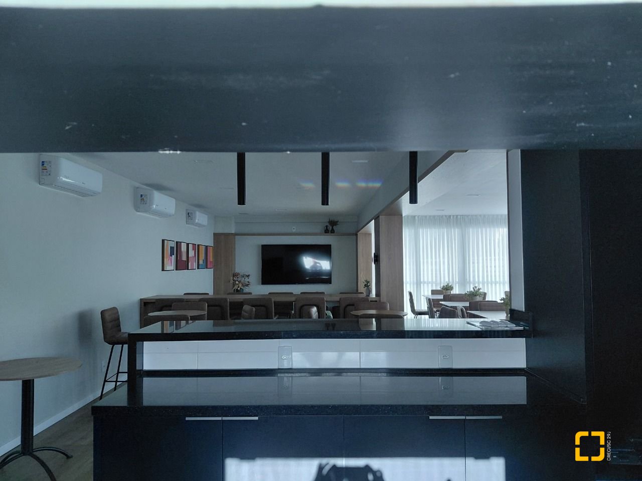 Apartamento com 77m², 3 quartos (sendo 1 suíte), 2 garagens, no bairro Itacorubi em Florianópolis