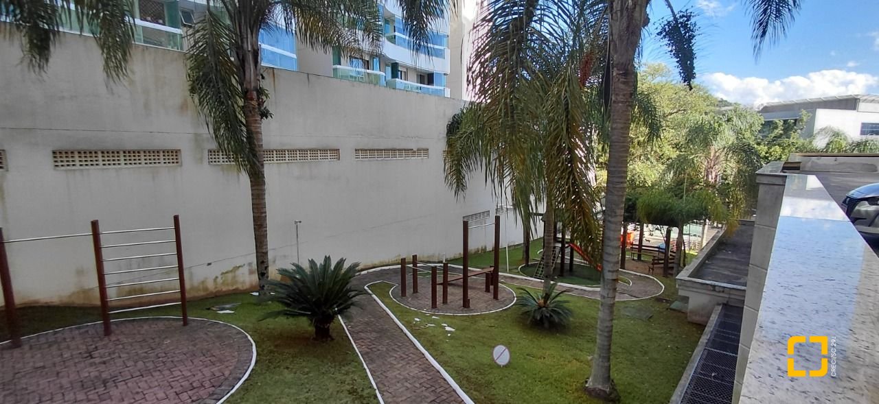 Apartamento com 77m², 3 quartos (sendo 1 suíte), 2 garagens, no bairro Itacorubi em Florianópolis