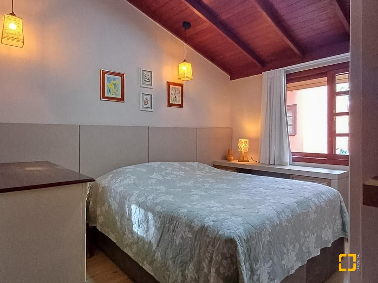 Casa de Condomínio com 73m², 2 quartos, 1 garagem, no bairro Lagoa da Conceição em Florianópolis