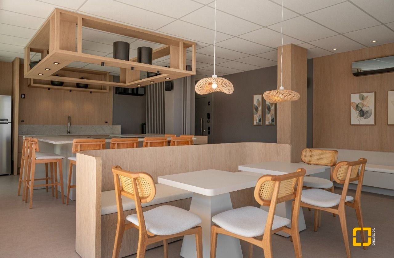 Apartamento com 101m², 2 quartos (sendo 2 suítes), 2 garagens, no bairro Santo Antônio de Lisboa em Florianópolis