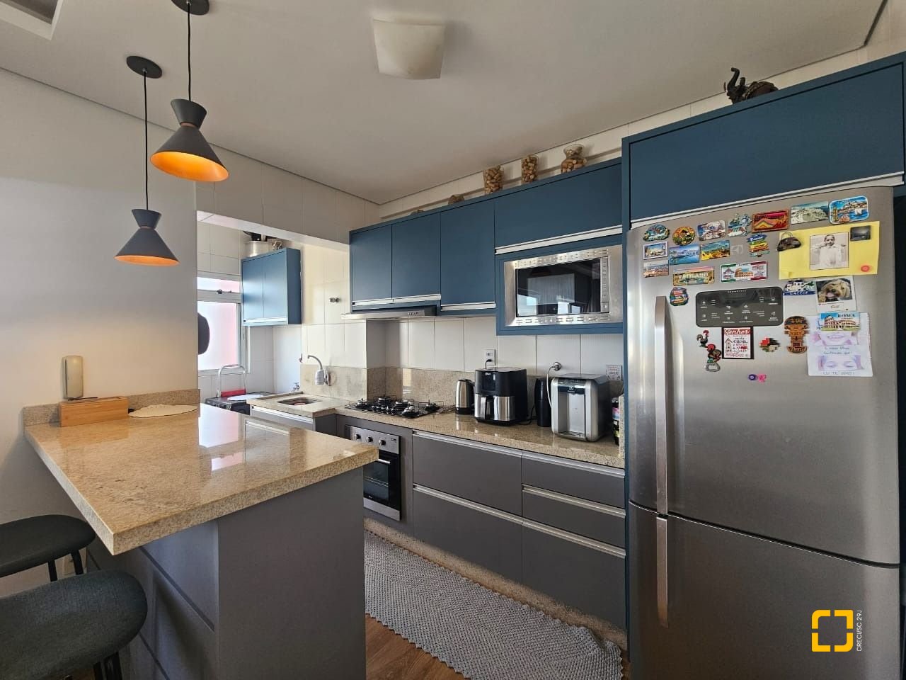 Cobertura com 116m², 3 quartos (sendo 1 suíte), 2 garagens, no bairro Capoeiras em Florianópolis