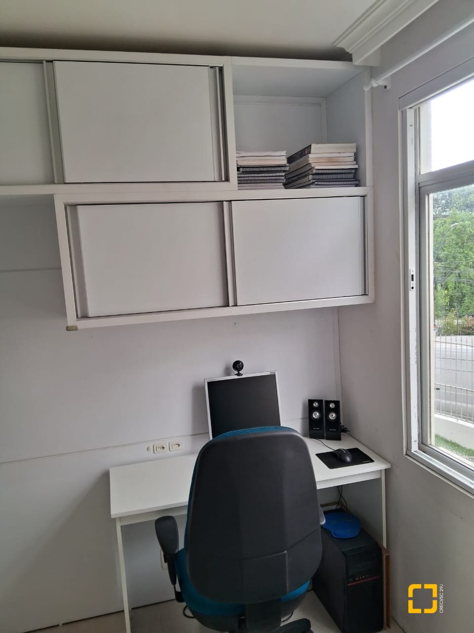 Apartamento com 57m², 2 quartos, 1 garagem, no bairro Carvoeira em Florianópolis