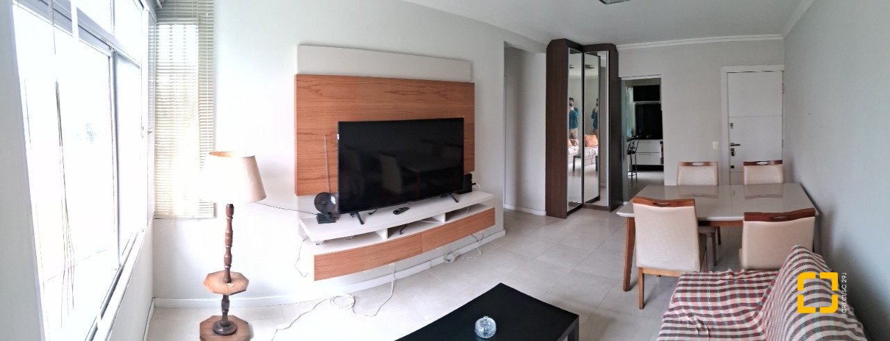 Apartamento com 57m², 2 quartos, 1 garagem, no bairro Carvoeira em Florianópolis