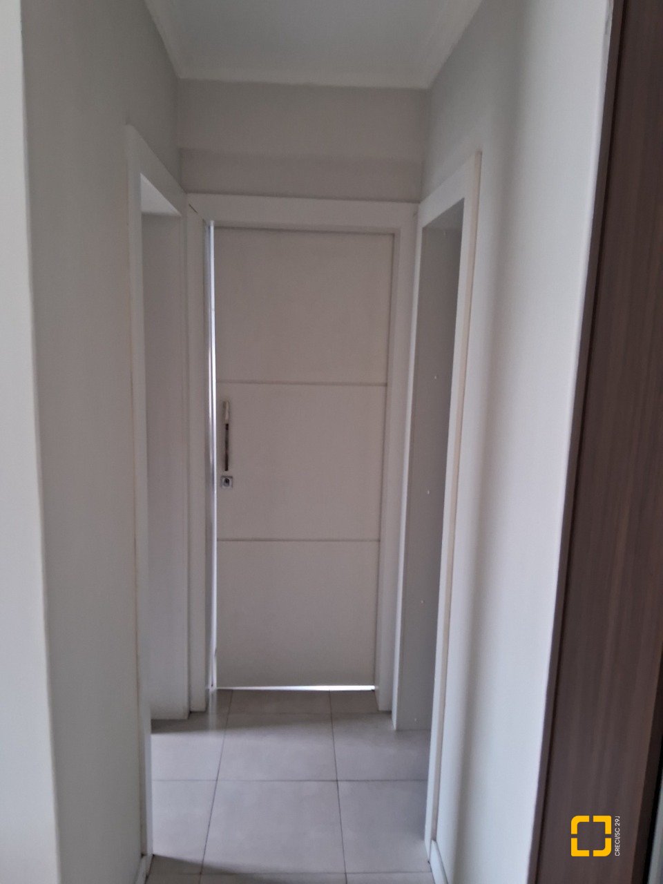 Apartamento com 57m², 2 quartos, 1 garagem, no bairro Carvoeira em Florianópolis