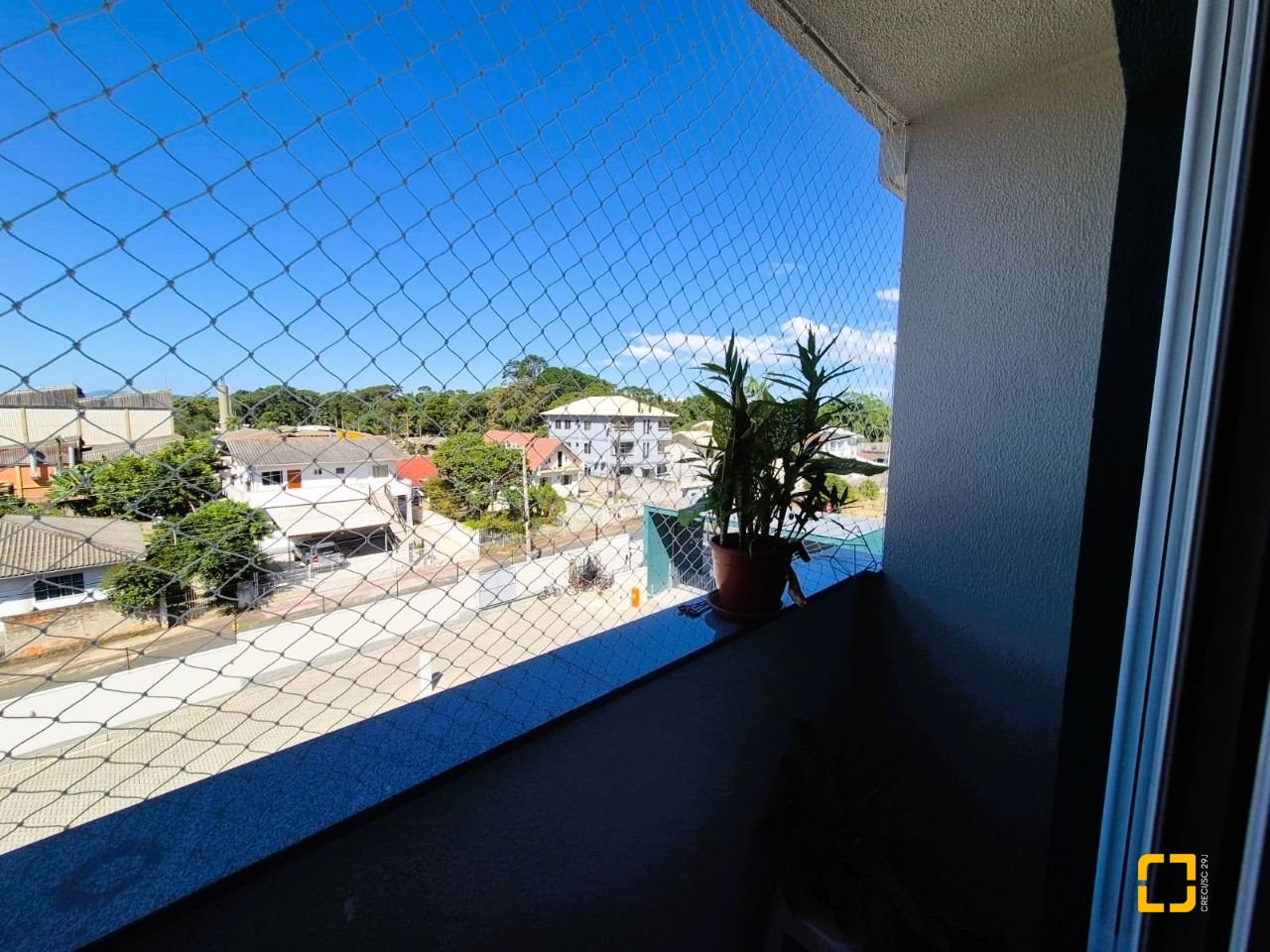 Apartamento com 48m², 2 quartos, 1 garagem, no bairro Sertão do Maruim em São José