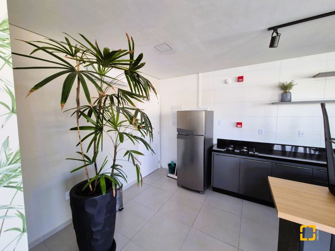 Apartamento com 48m², 2 quartos, 1 garagem, no bairro Sertão do Maruim em São José