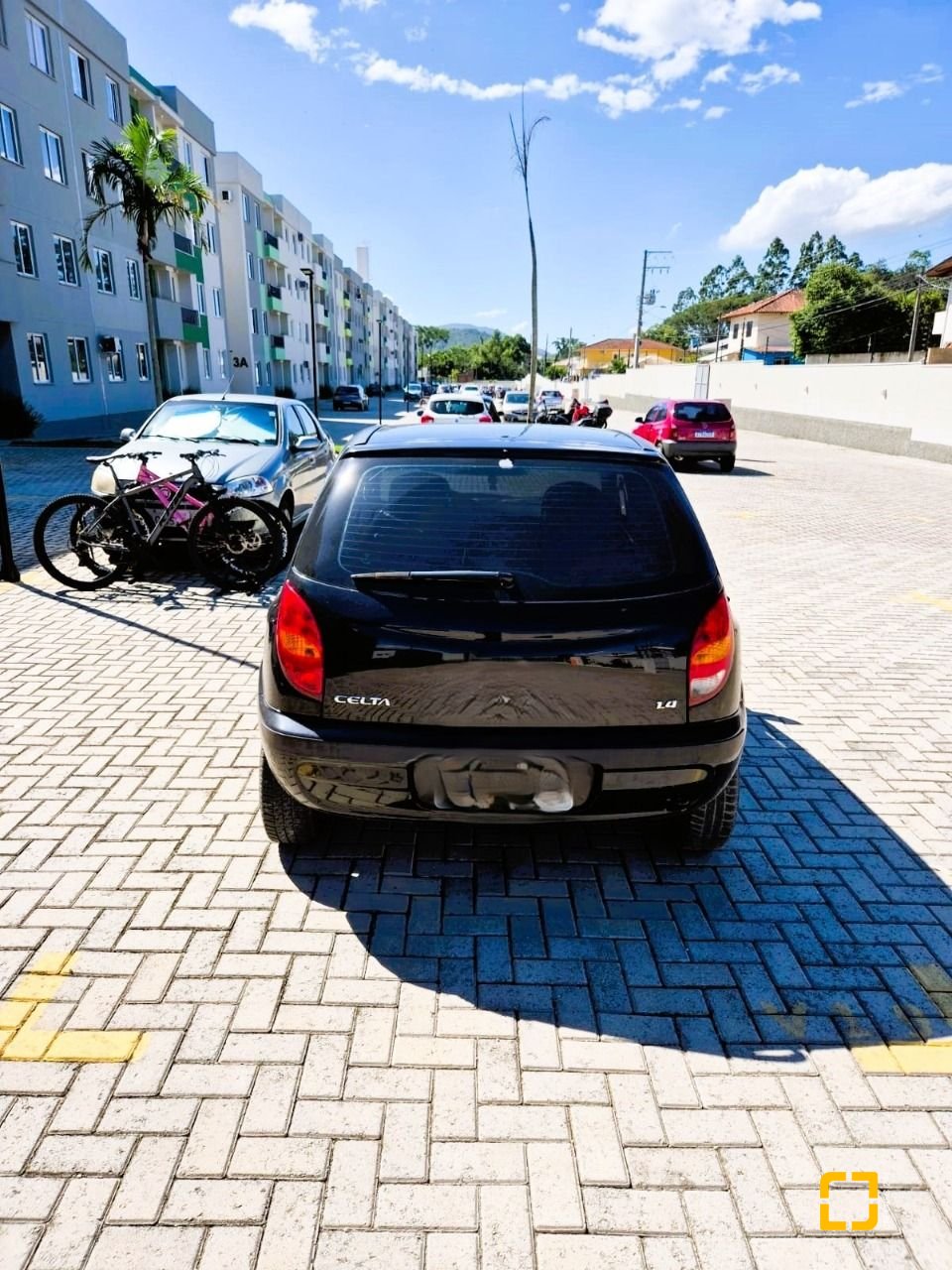 Apartamento com 48m², 2 quartos, 1 garagem, no bairro Sertão do Maruim em São José