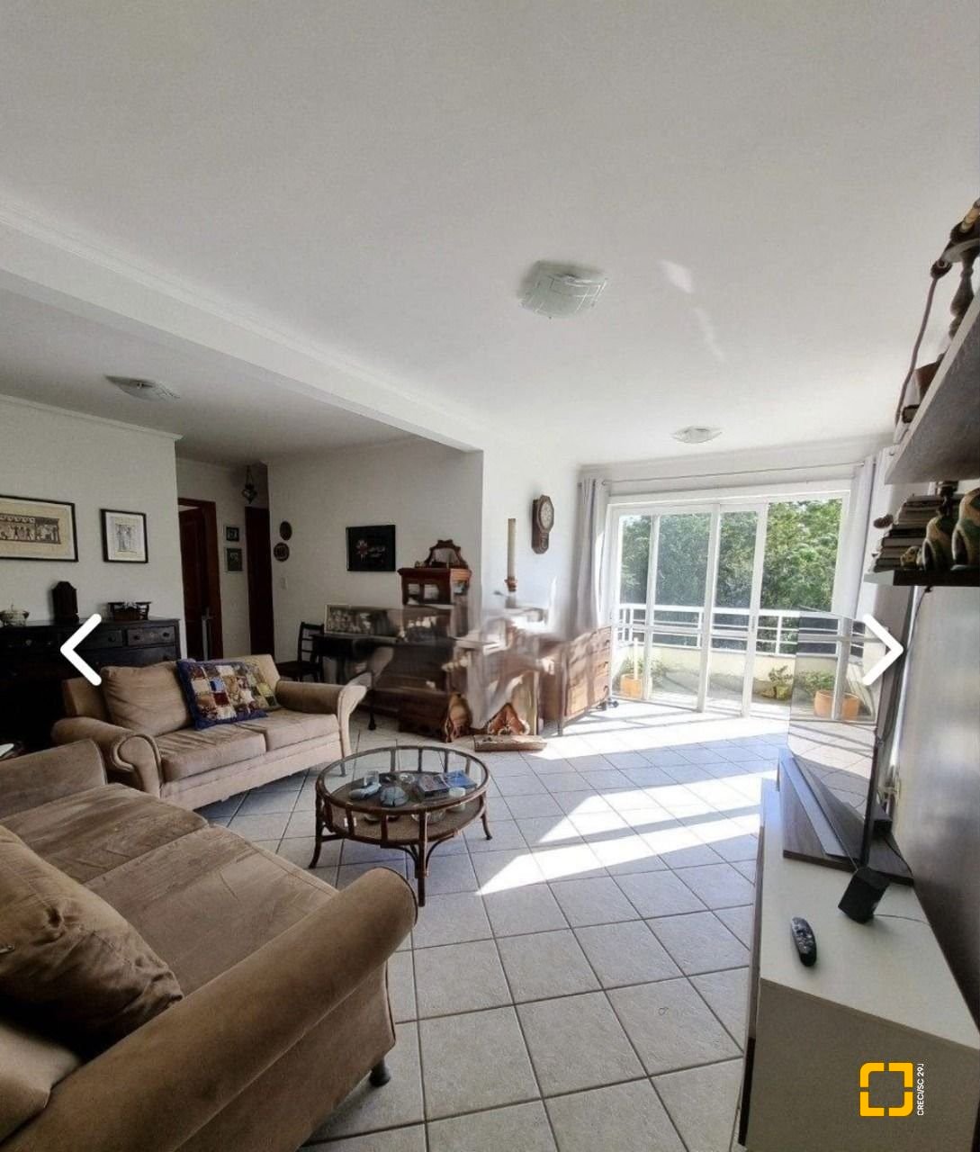 Cobertura com 150m², 3 quartos (sendo 1 suíte), 2 garagens, no bairro Pantanal em Florianópolis