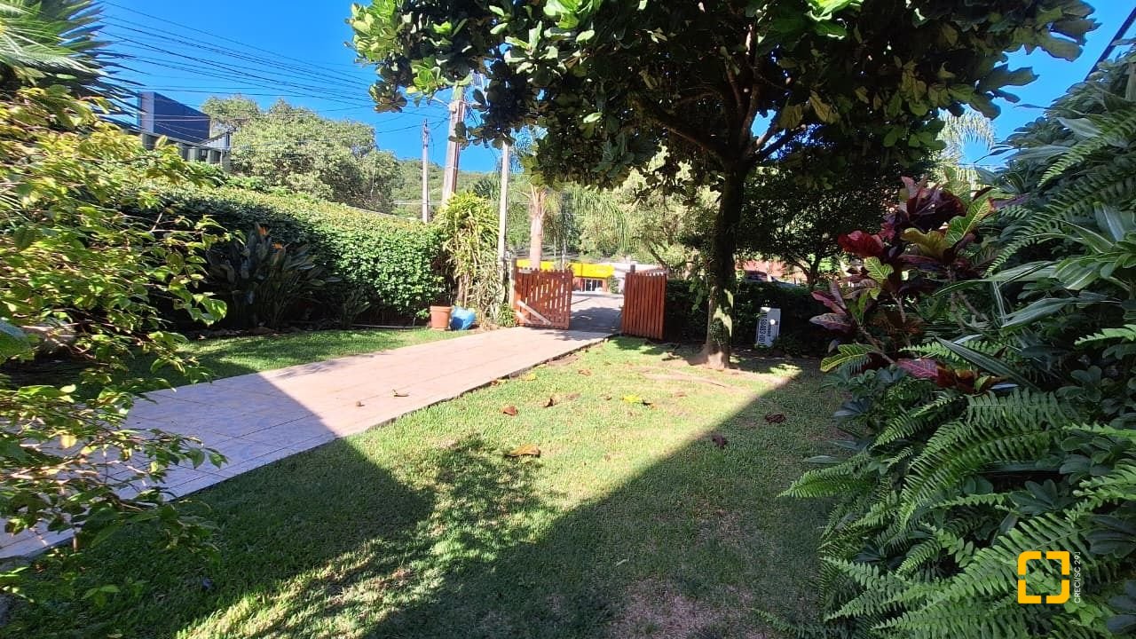 Terreno com 556m², no bairro Jurerê Internacional em Florianópolis