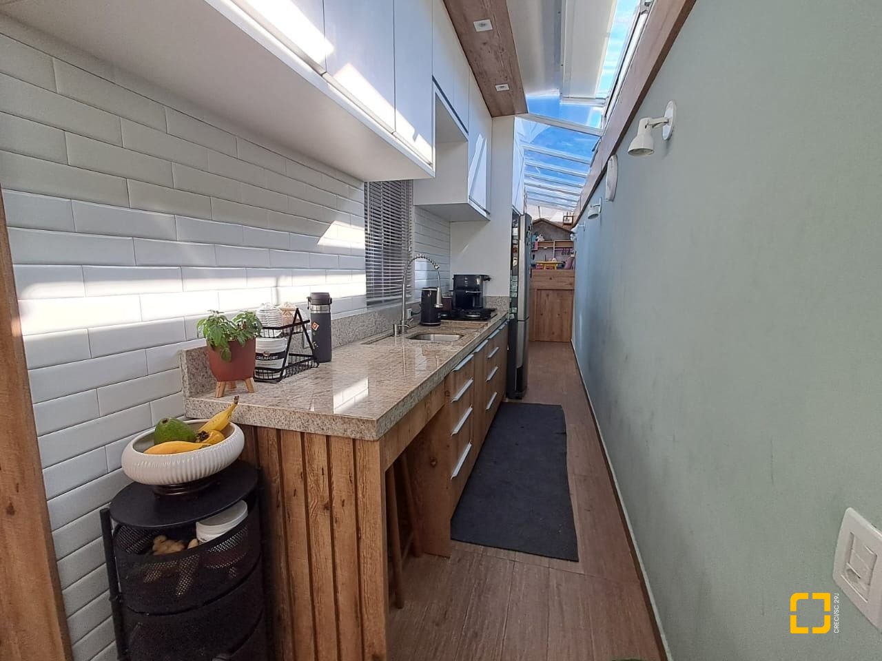 Apartamento com 99m², 5 quartos (sendo 2 suítes), 1 garagem, no bairro Ingleses em Florianópolis
