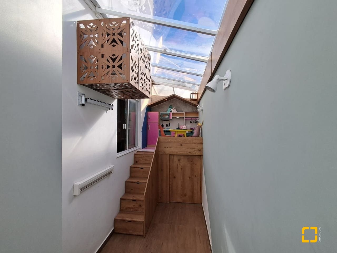 Apartamento com 99m², 5 quartos (sendo 2 suítes), 1 garagem, no bairro Ingleses em Florianópolis
