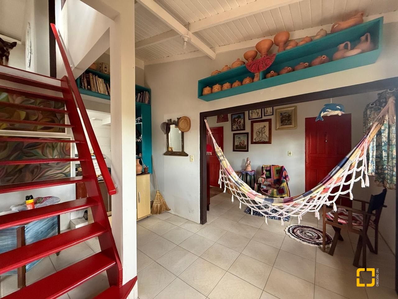 Casa com 154m², 2 quartos (sendo 1 suíte), 1 garagem, no bairro Ponta de Baixo em São José