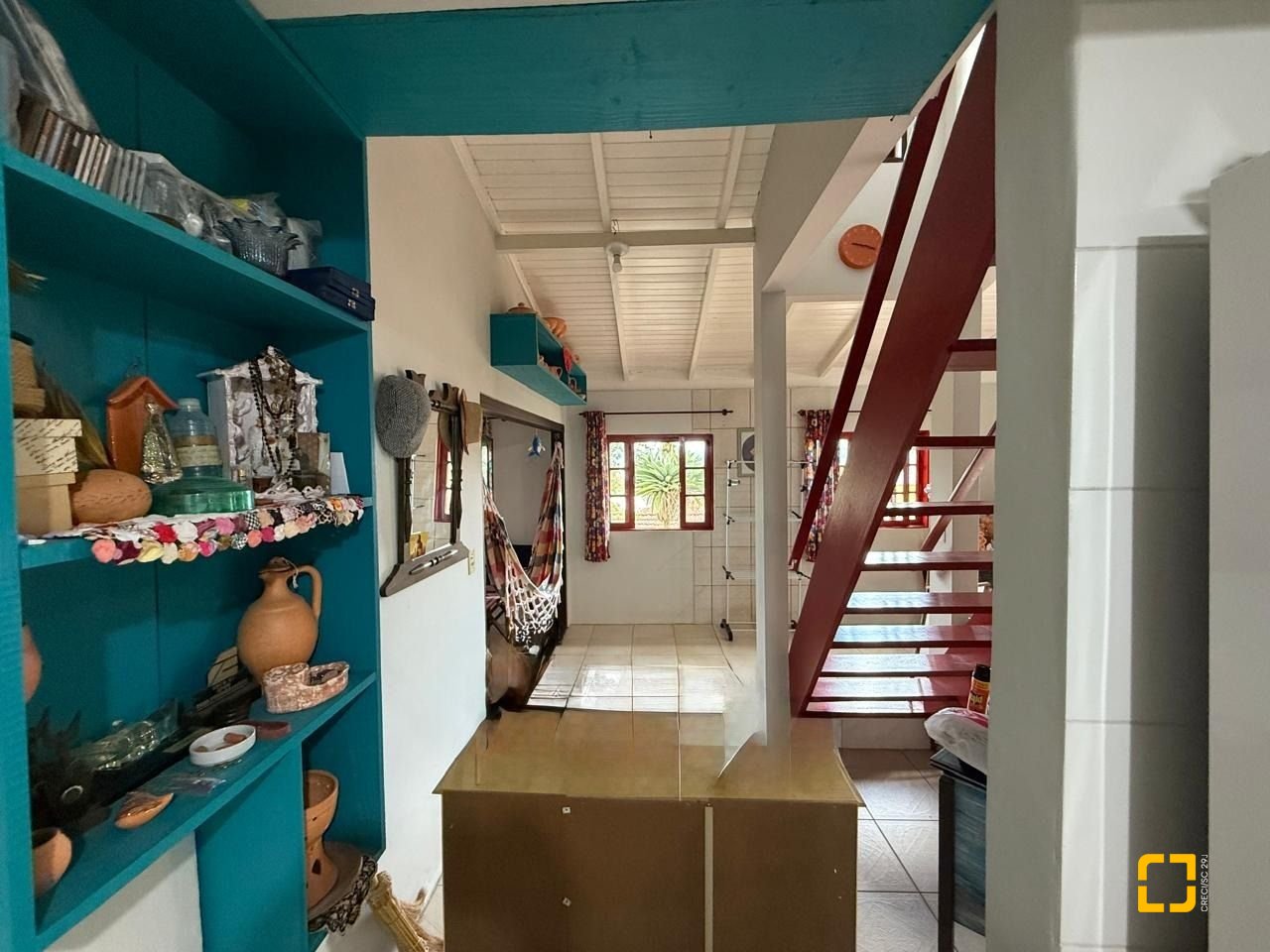 Casa com 154m², 2 quartos (sendo 1 suíte), 1 garagem, no bairro Ponta de Baixo em São José