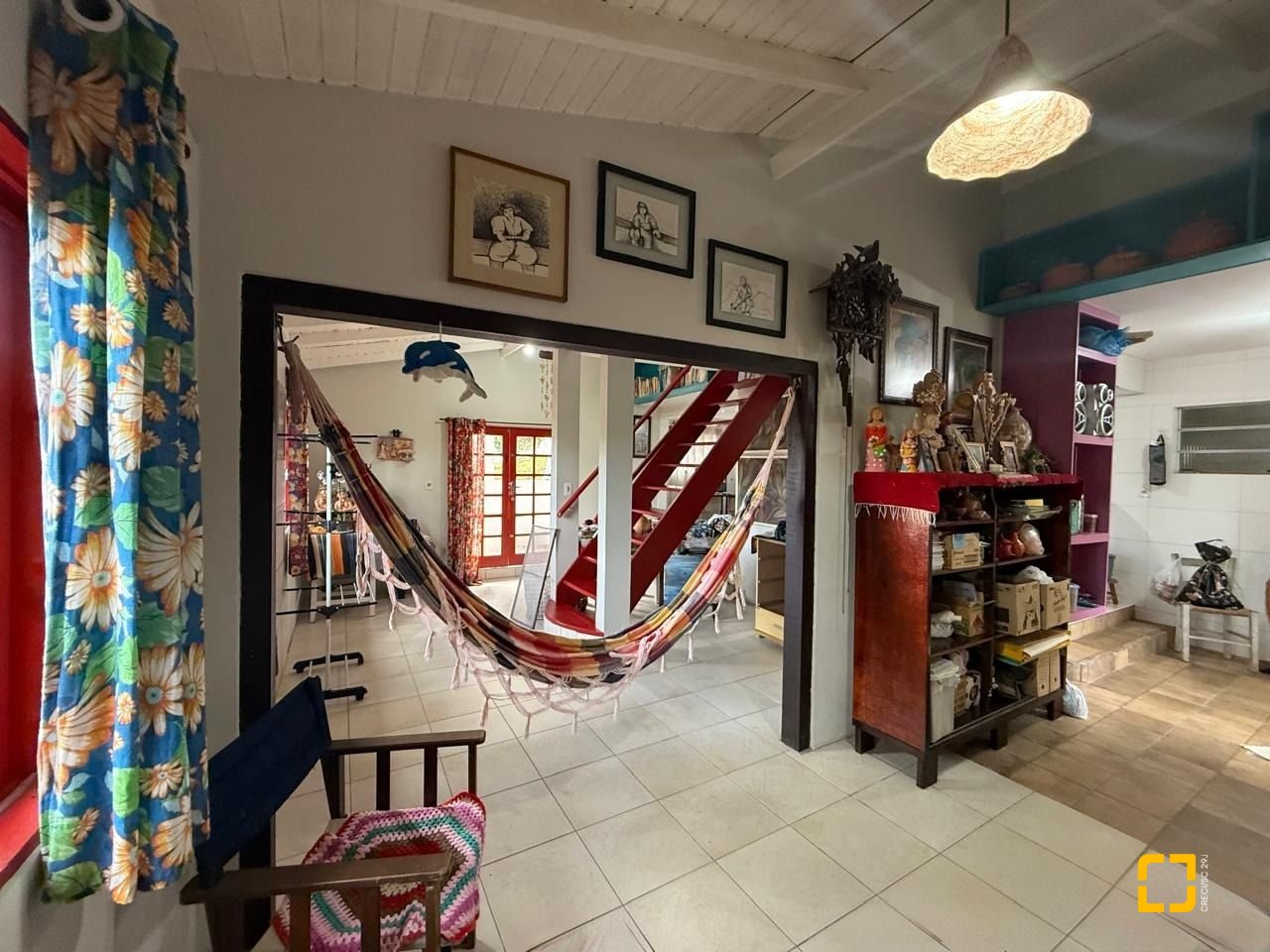 Casa com 154m², 2 quartos (sendo 1 suíte), 1 garagem, no bairro Ponta de Baixo em São José