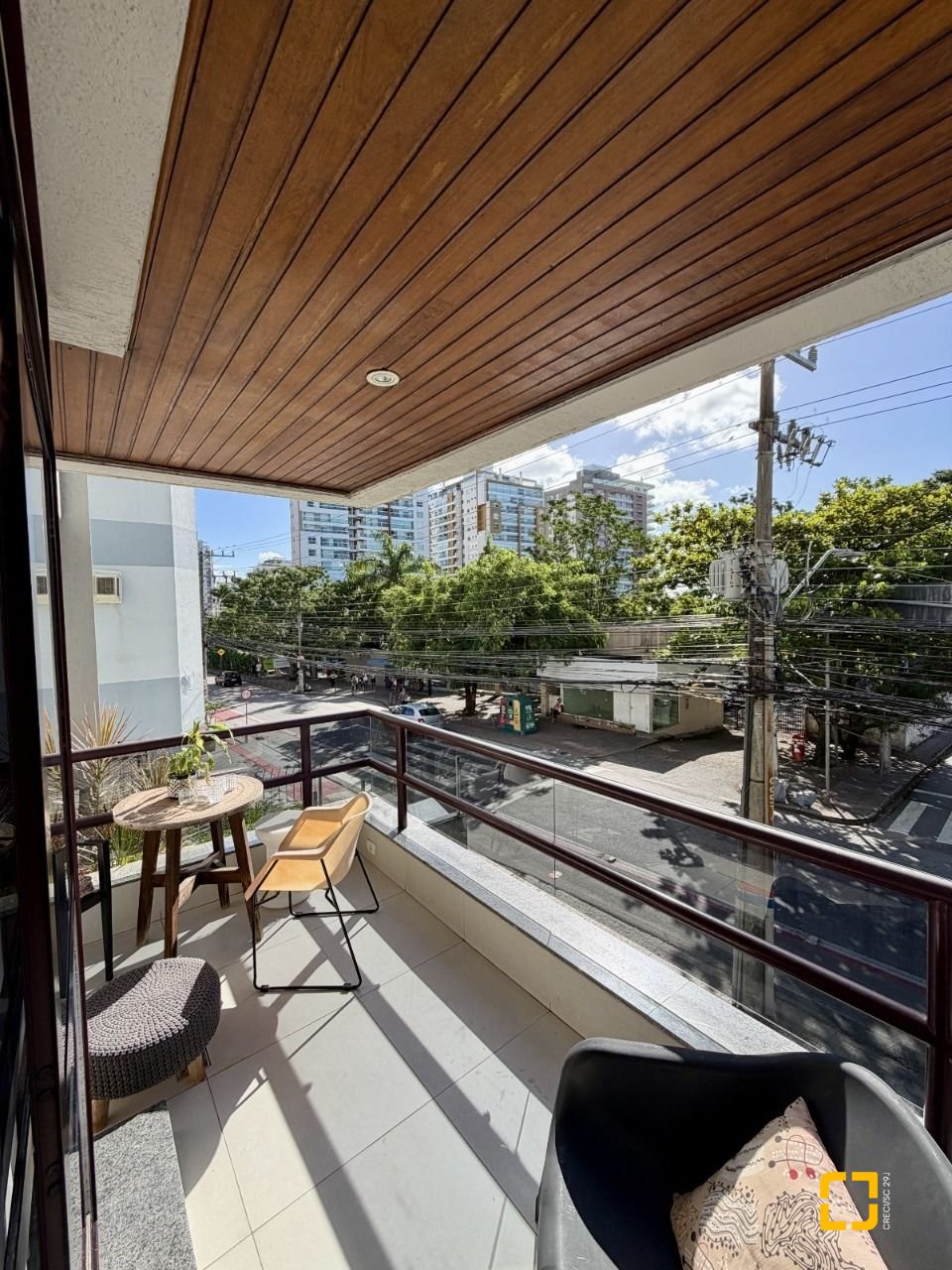 Apartamento com 130m², 6 quartos (sendo 2 suítes), 3 garagens, no bairro Agronômica em Florianópolis