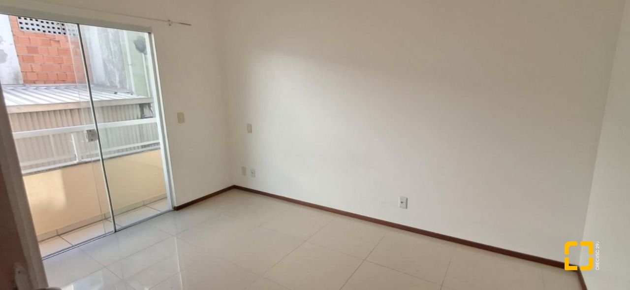 Apartamento com 63m², 3 quartos (sendo 1 suíte), 1 garagem, no bairro Ingleses em Florianópolis