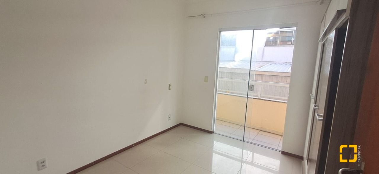 Apartamento com 63m², 3 quartos (sendo 1 suíte), 1 garagem, no bairro Ingleses em Florianópolis