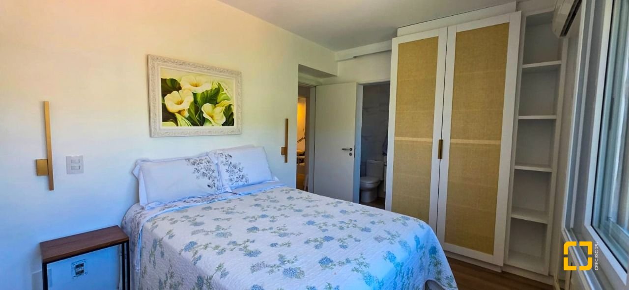 Apartamento com 107m², 4 quartos (sendo 1 suíte), 2 garagens, no bairro Jurerê em Florianópolis