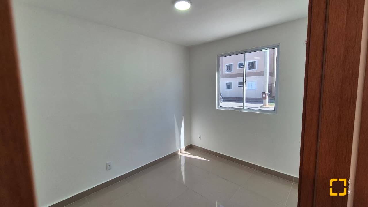 Apartamento com 47m², 2 quartos, 1 garagem, no bairro Sertão do Maruim em São José