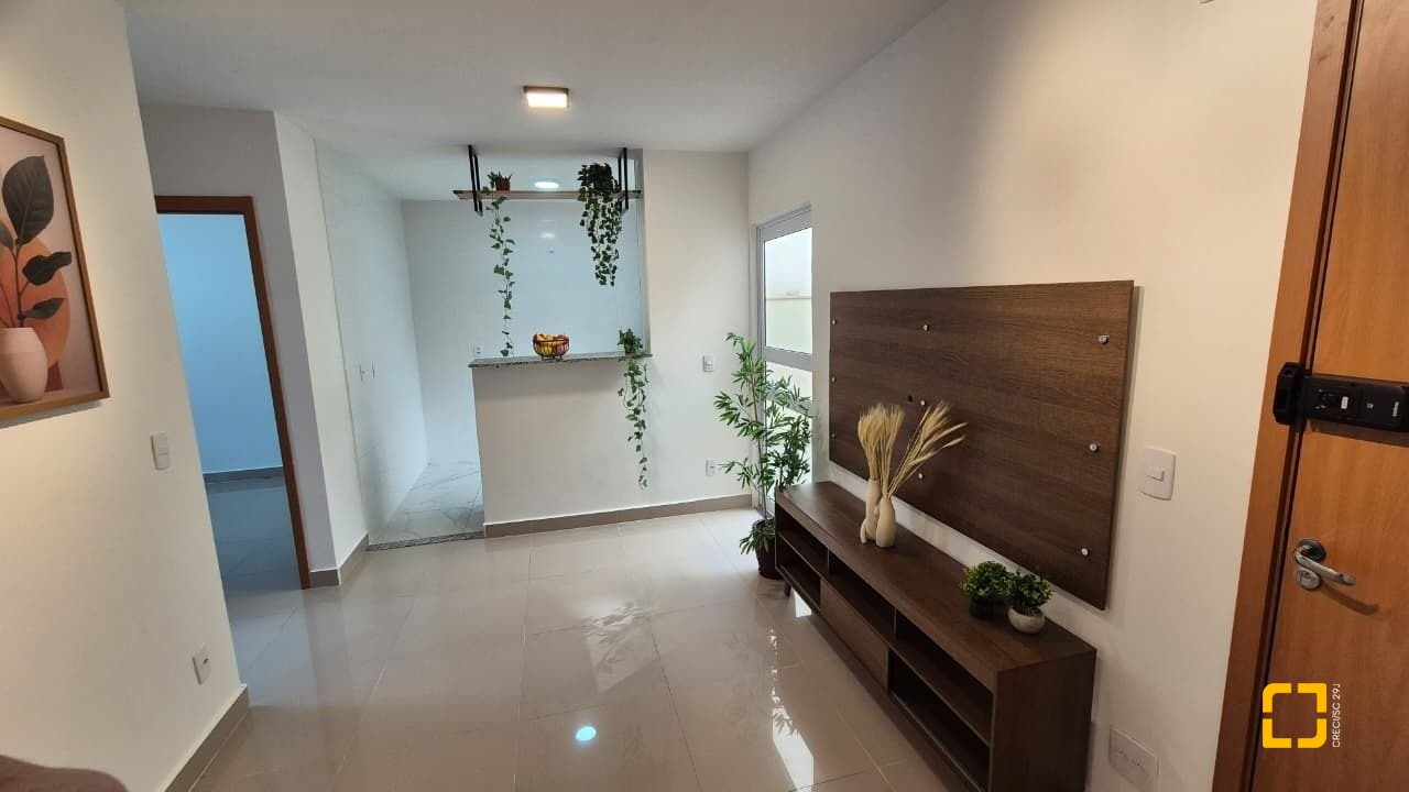 Apartamento com 47m², 2 quartos, 1 garagem, no bairro Sertão do Maruim em São José