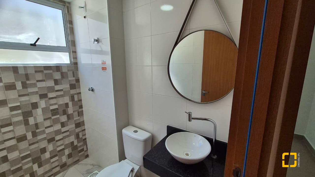 Apartamento com 47m², 2 quartos, 1 garagem, no bairro Sertão do Maruim em São José