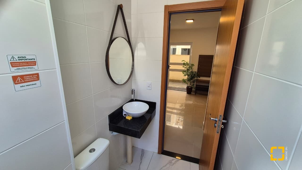 Apartamento com 47m², 2 quartos, 1 garagem, no bairro Sertão do Maruim em São José