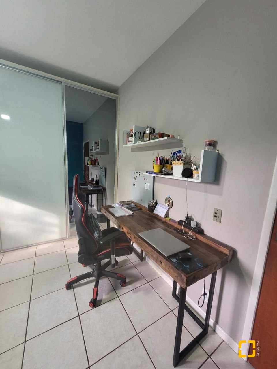 Terreno com 555m², no bairro Coqueiros em Florianópolis