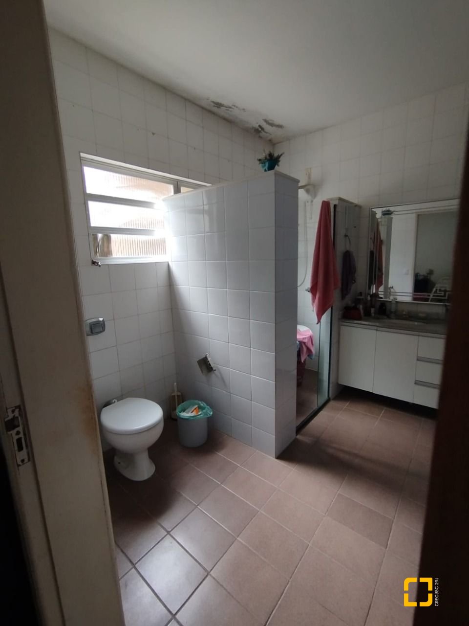 Terreno com 555m², no bairro Coqueiros em Florianópolis