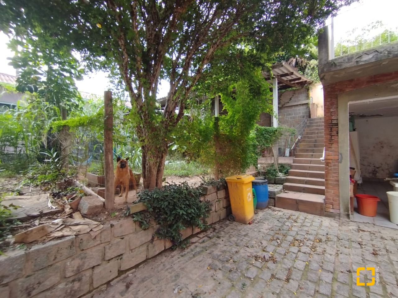 Terreno com 555m², no bairro Coqueiros em Florianópolis