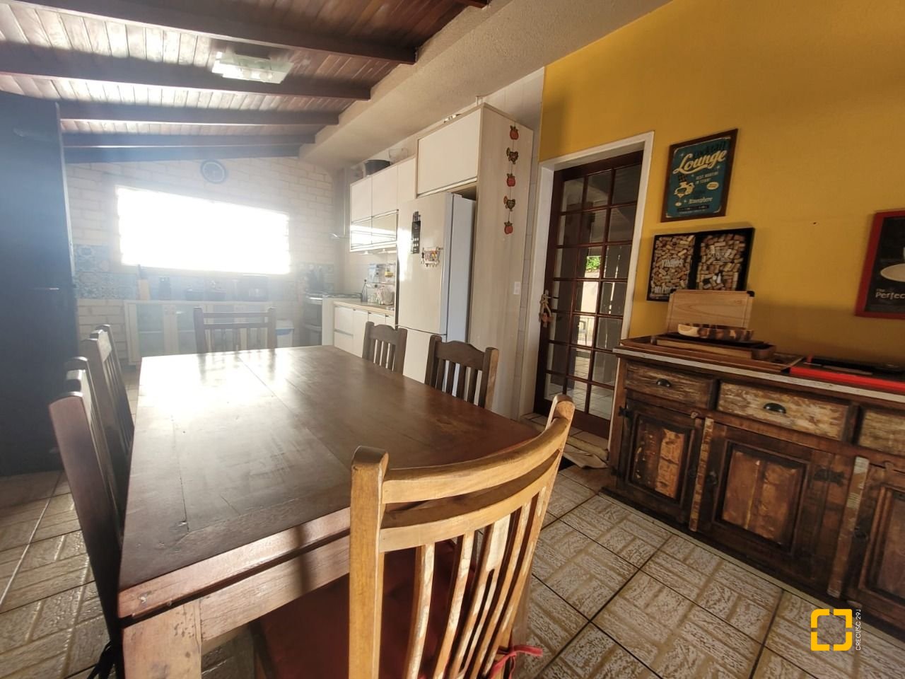 Terreno com 555m², no bairro Coqueiros em Florianópolis