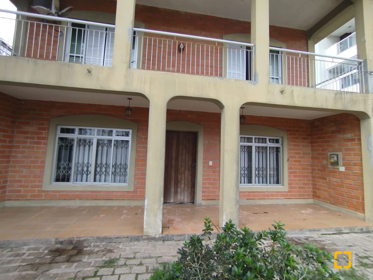 Terreno com 555m², no bairro Coqueiros em Florianópolis