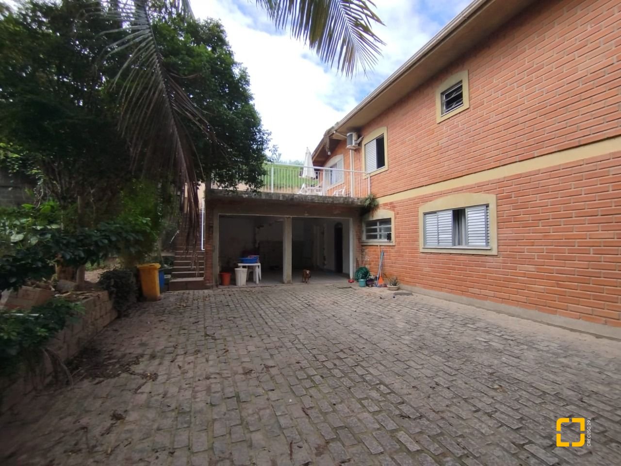 Terreno com 555m², no bairro Coqueiros em Florianópolis