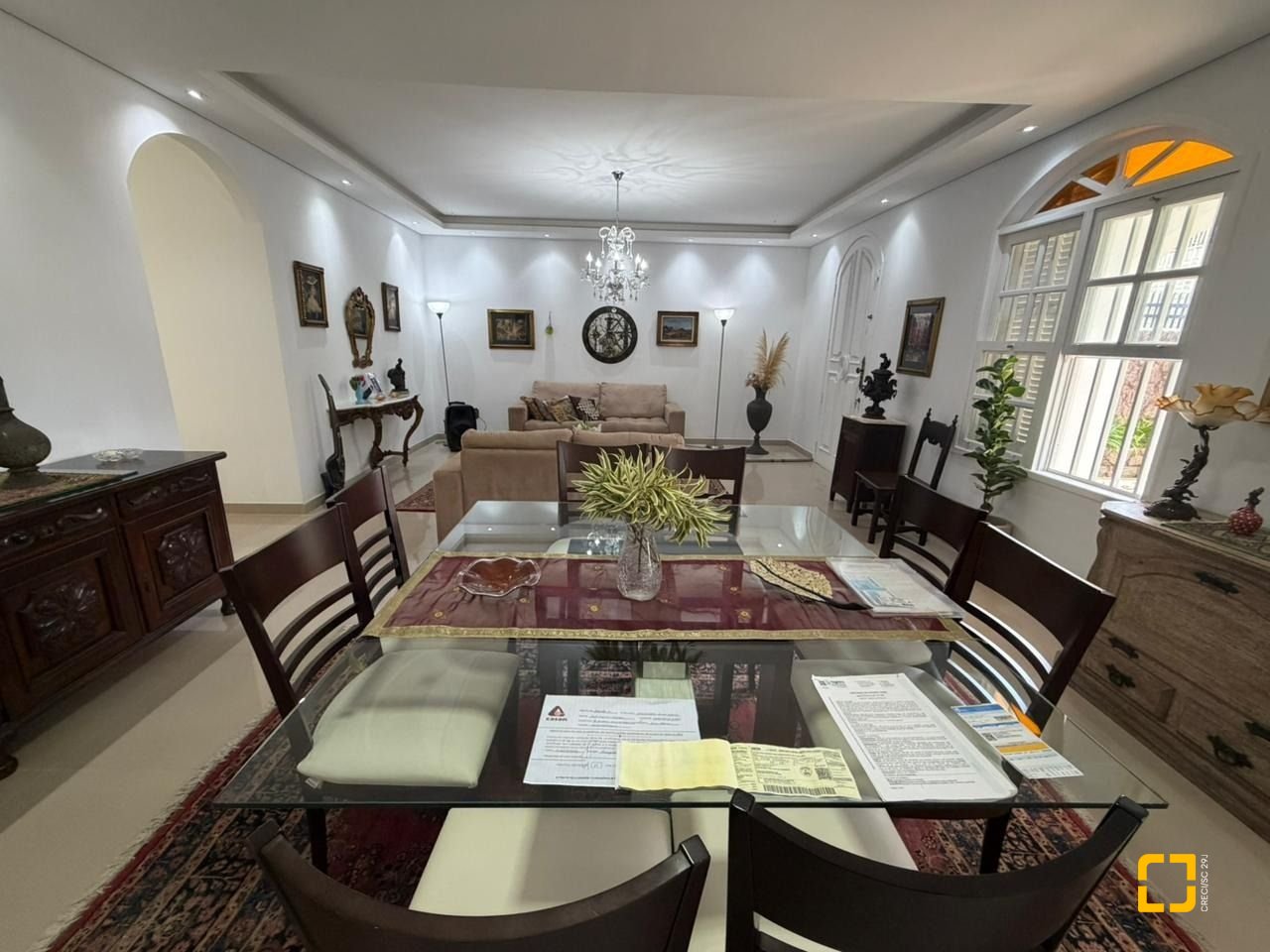Casa com 241m², 5 quartos (sendo 2 suítes), 4 garagens, no bairro Bom Abrigo em Florianópolis