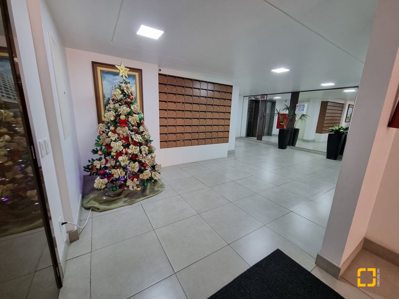 Sala com 32m², no bairro Centro em Florianópolis