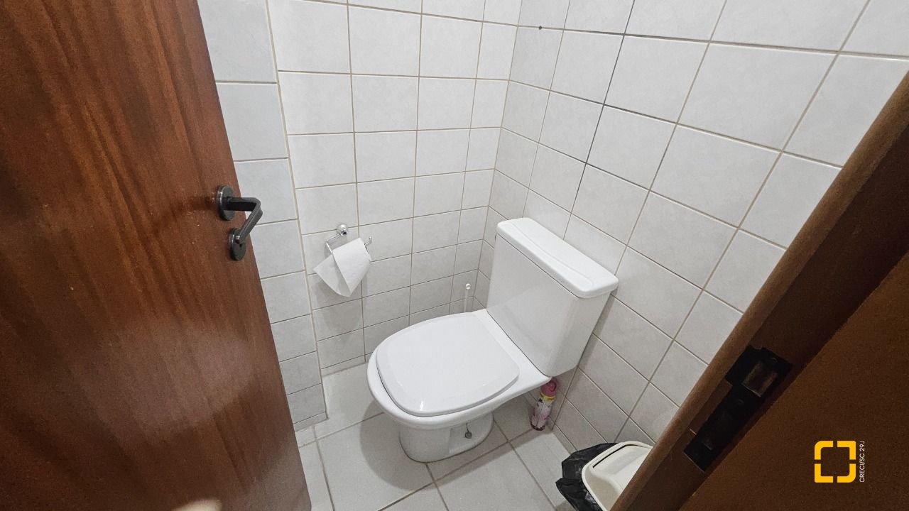 Sala com 32m², no bairro Centro em Florianópolis
