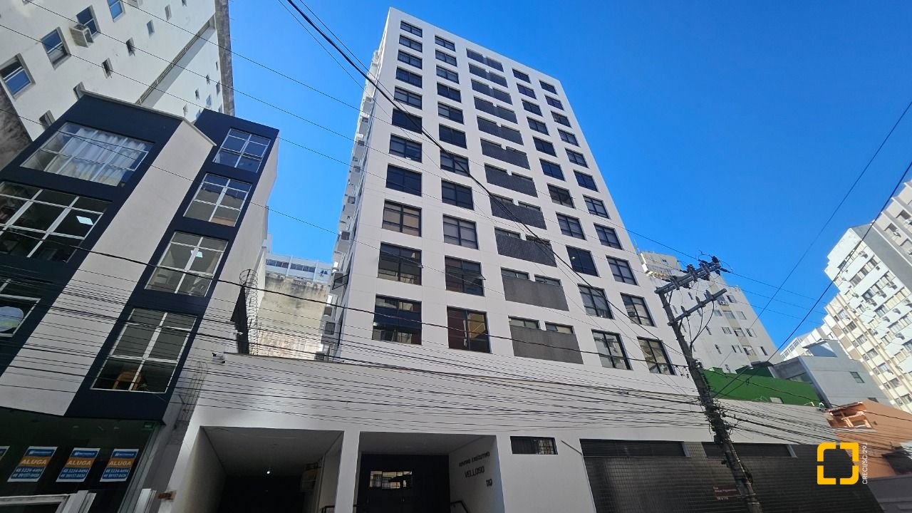 Sala com 32m², no bairro Centro em Florianópolis