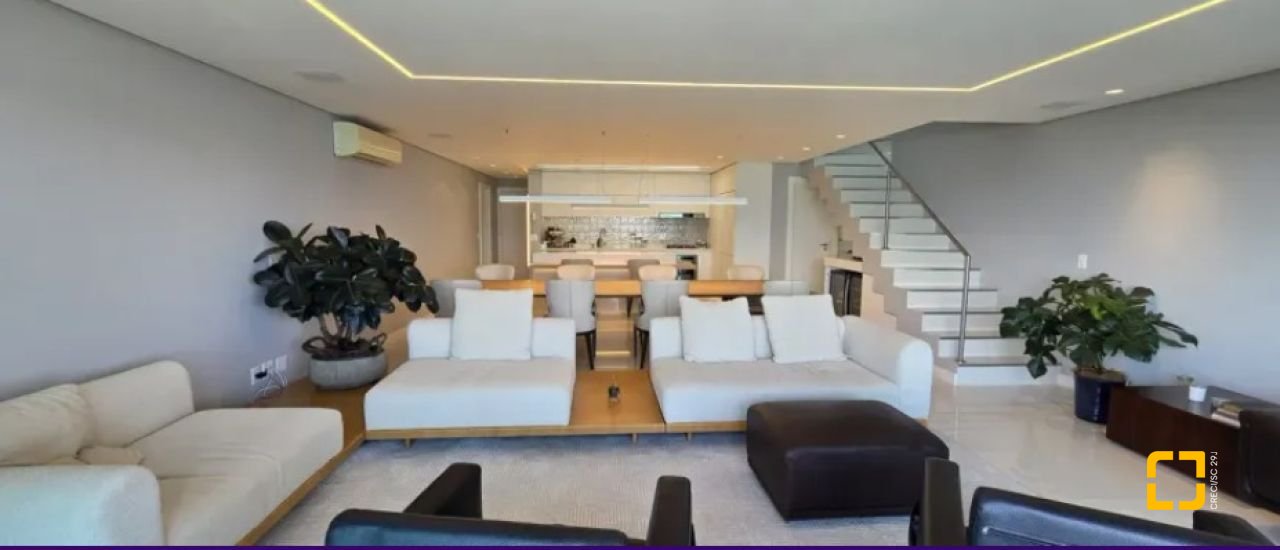 Apartamento com 280m², 4 quartos (sendo 4 suítes), 4 garagens, no bairro Canasvieiras em Florianópolis