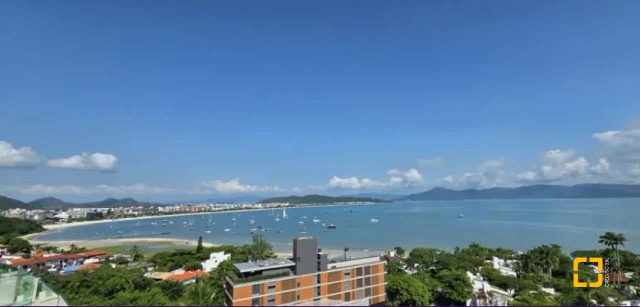 Apartamento com 280m², 4 quartos (sendo 4 suítes), 4 garagens, no bairro Canasvieiras em Florianópolis
