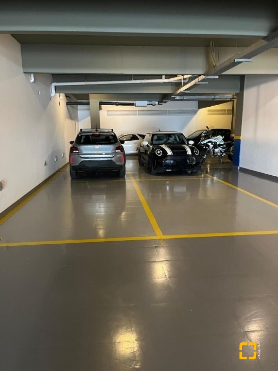 Apartamento com 280m², 4 quartos (sendo 4 suítes), 4 garagens, no bairro Canasvieiras em Florianópolis