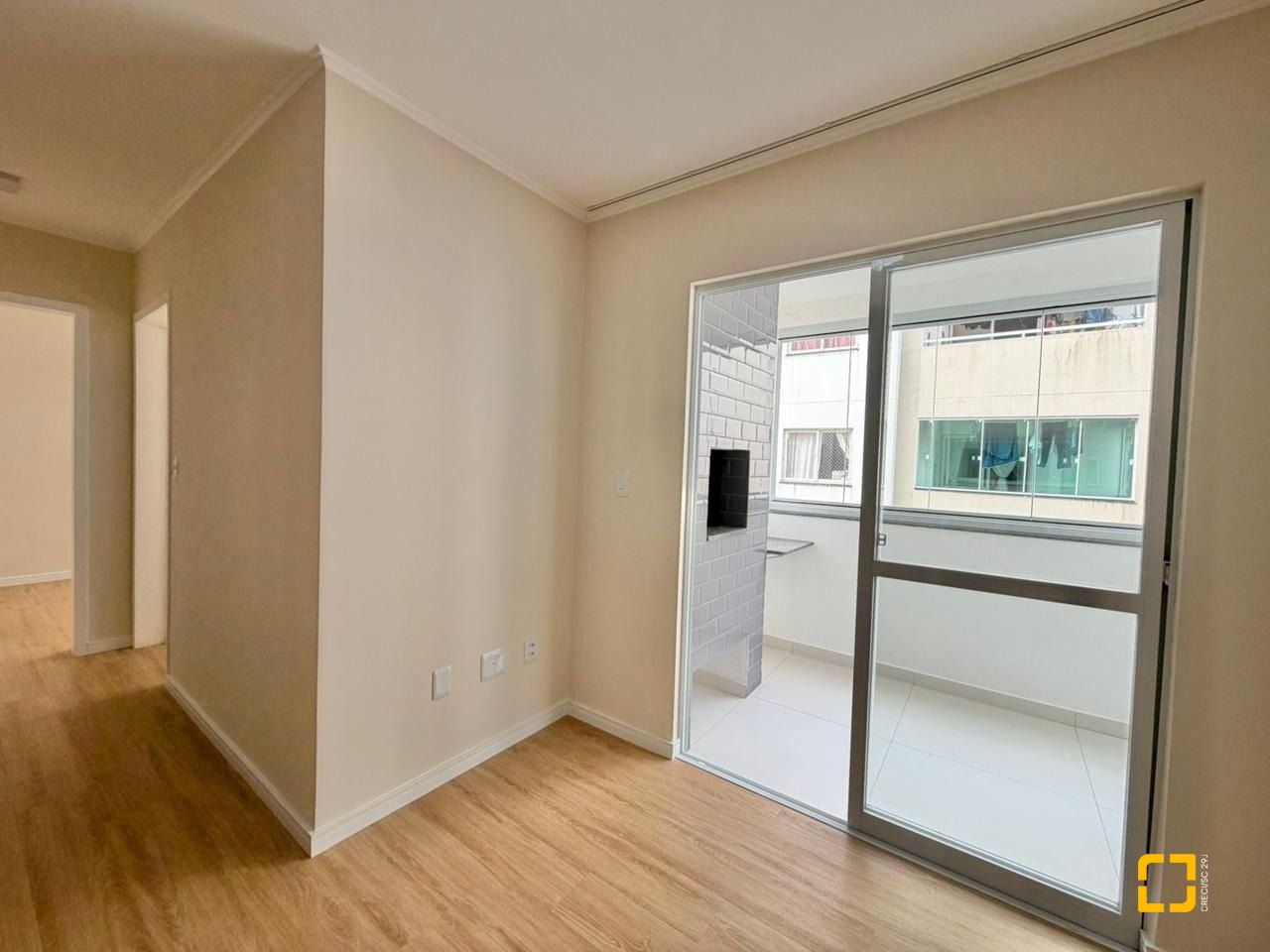 Apartamento com 58m², 2 quartos, 1 garagem, no bairro Balneário em Florianópolis