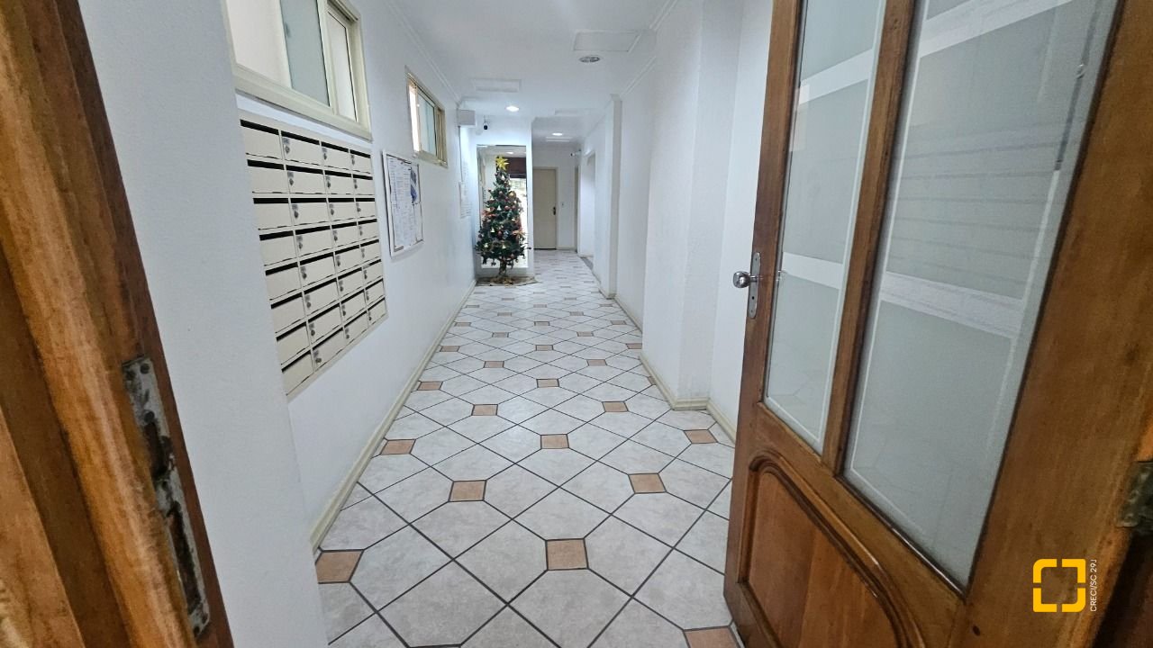 Apartamento com 62m², 2 quartos, no bairro Centro em Florianópolis