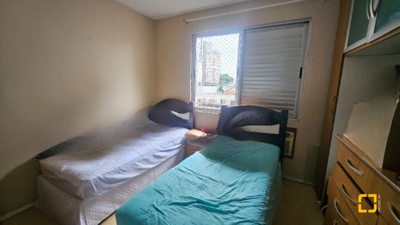 Apartamento com 62m², 2 quartos, no bairro Centro em Florianópolis