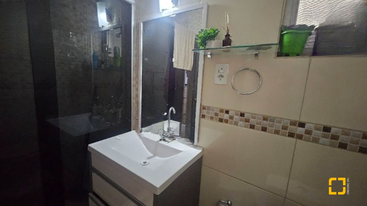 Apartamento com 62m², 2 quartos, no bairro Centro em Florianópolis