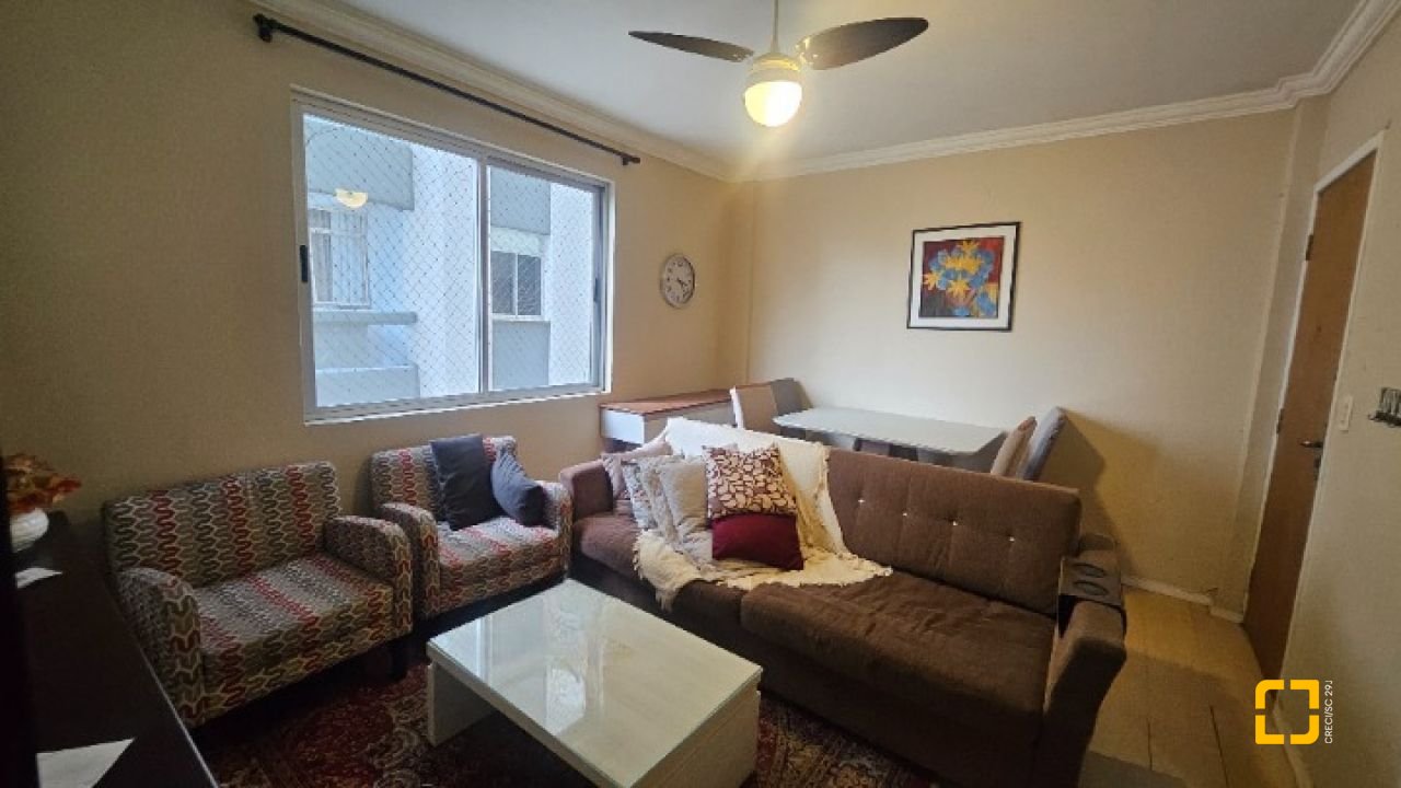 Apartamento com 62m², 2 quartos, no bairro Centro em Florianópolis