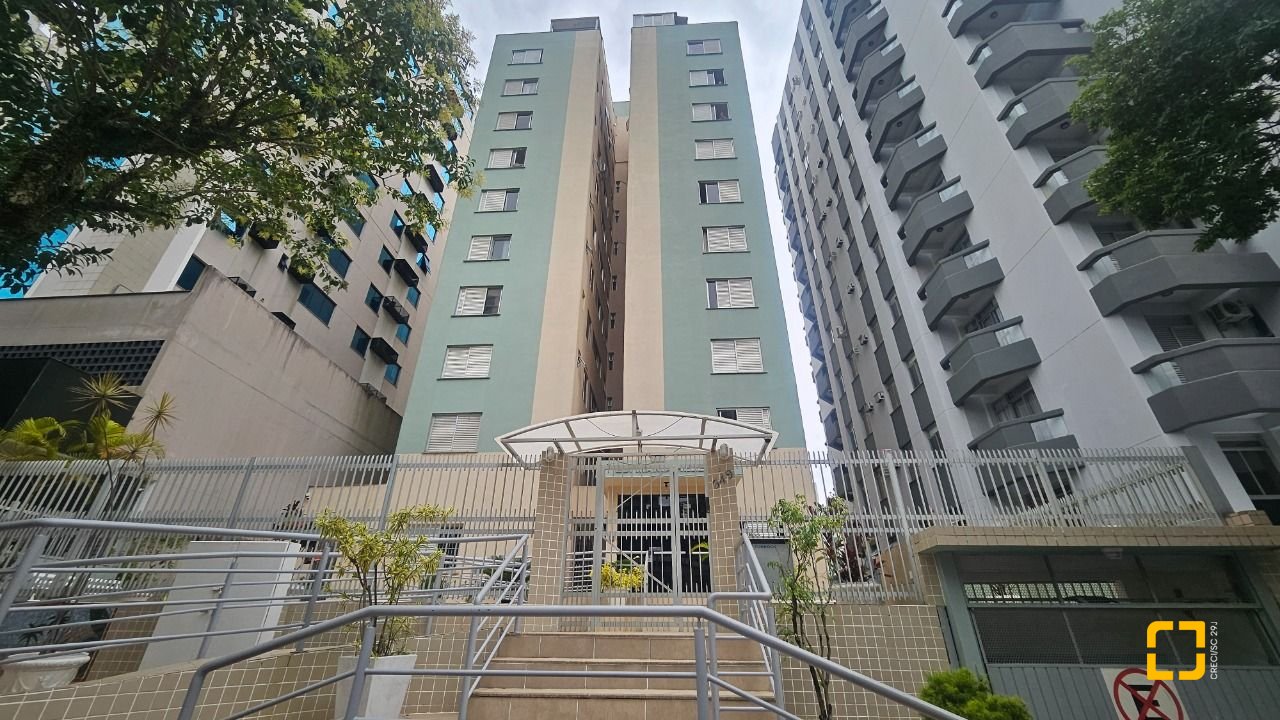 Apartamento com 62m², 2 quartos, no bairro Centro em Florianópolis
