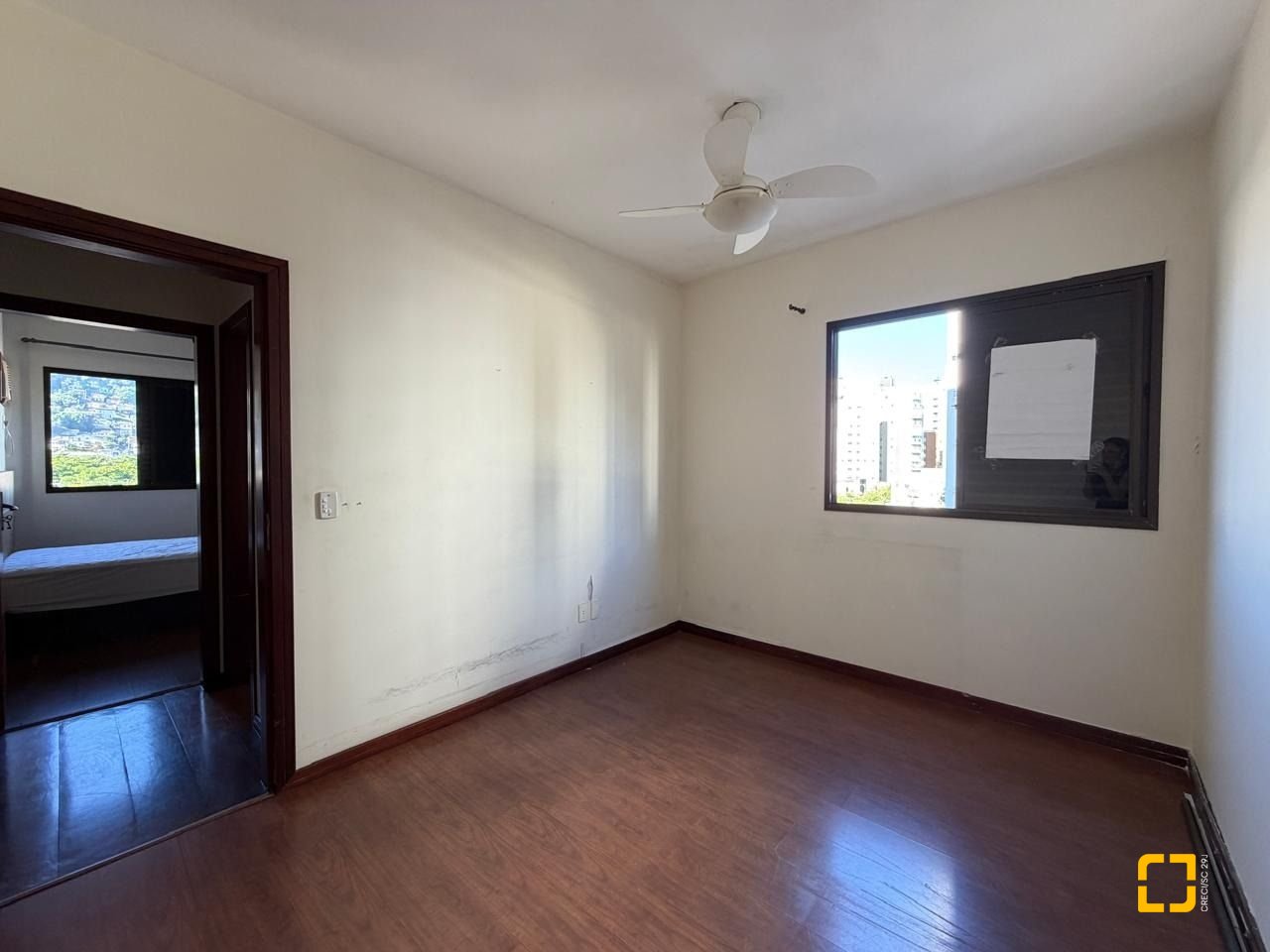 Apartamento com 81m², 2 quartos, 1 garagem, no bairro Centro em Florianópolis