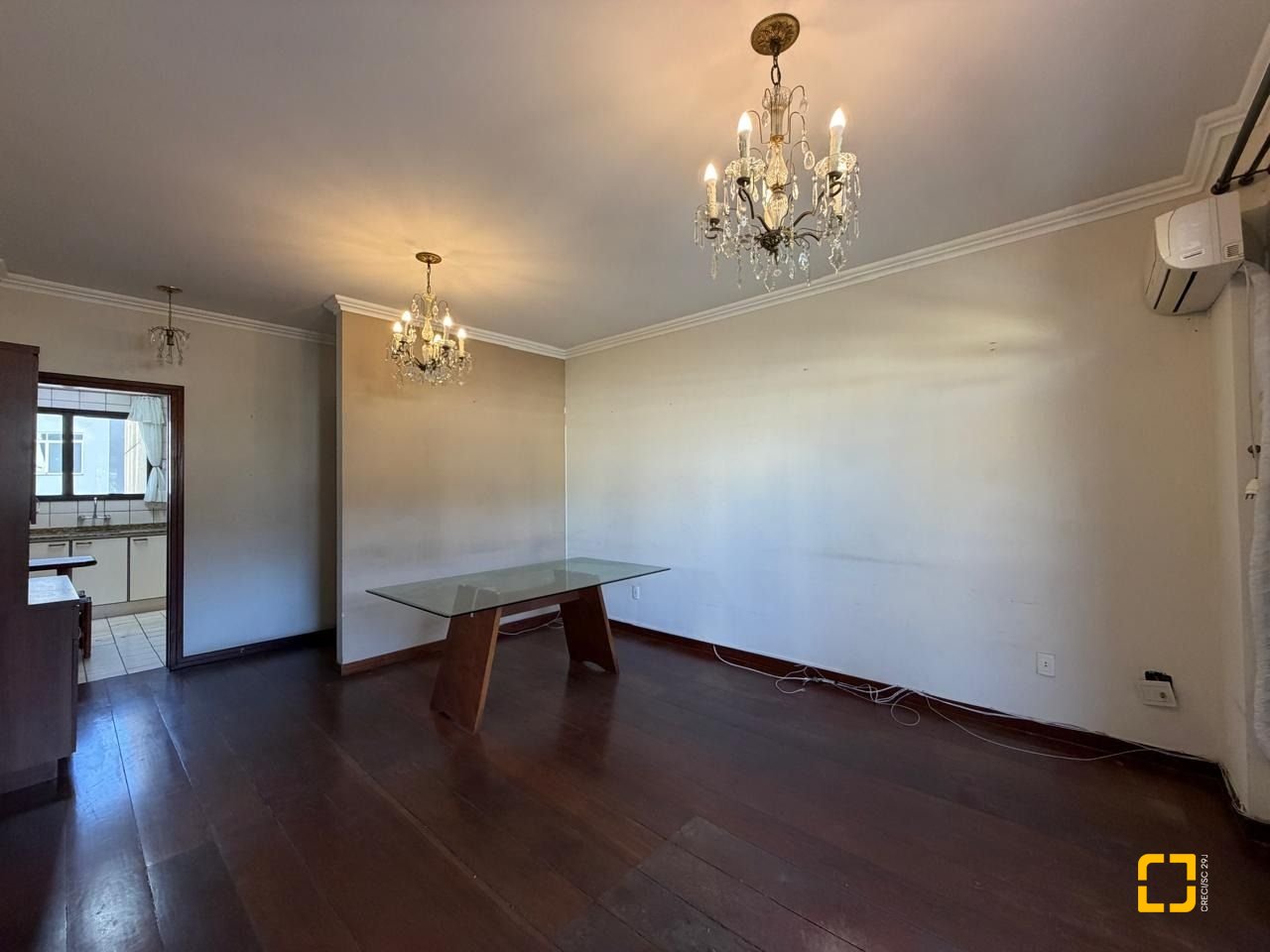 Apartamento com 81m², 2 quartos, 1 garagem, no bairro Centro em Florianópolis